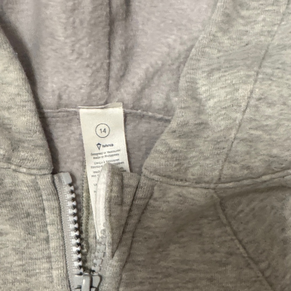 Ivivva Girls' Sea to Sky Hoodie - Light Gray - Picture 4 of 5